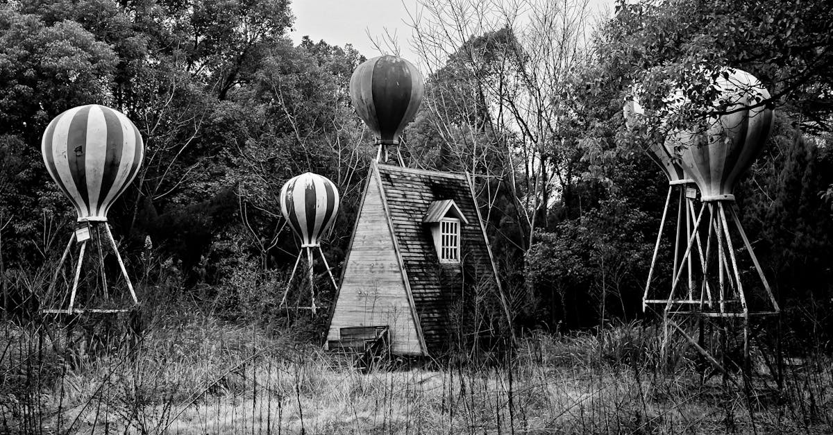 découvrez des hébergements insolites qui promettent une expérience unique et mémorable. de maisons dans les arbres à des yurts, plongez dans un monde de confort atypique et d'aventures inoubliables.